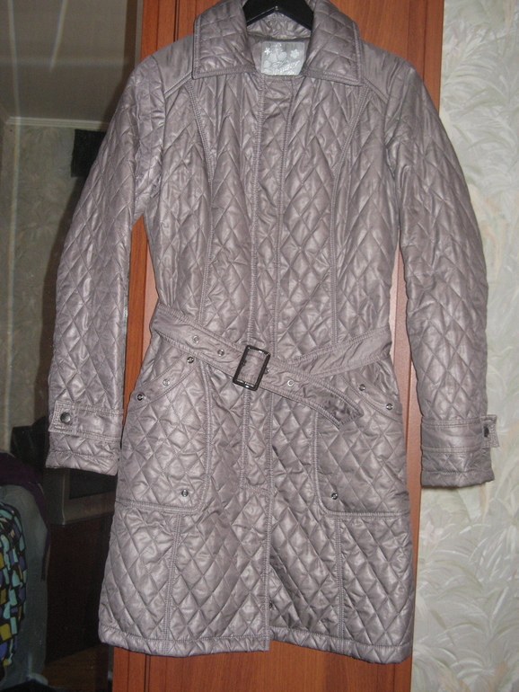 Плащ 42-44р 500 руб