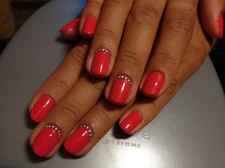 Аппаратный маникюр, педикюр. Покрытие Shellac CND(Шеллак), OPI, роспись