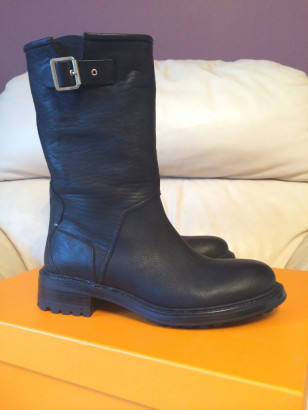 Ботинки Hugo Boss!