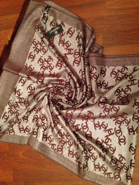 Платки Палантины Burberry Louis Vuitton по 750р +новые цвета, варианты с рюлексом.