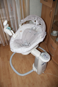 Электронные качели Graco Sweetpeace