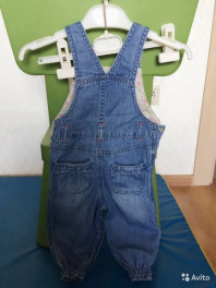 Продам полукомбинезон Mothercare, 6-9  мес.