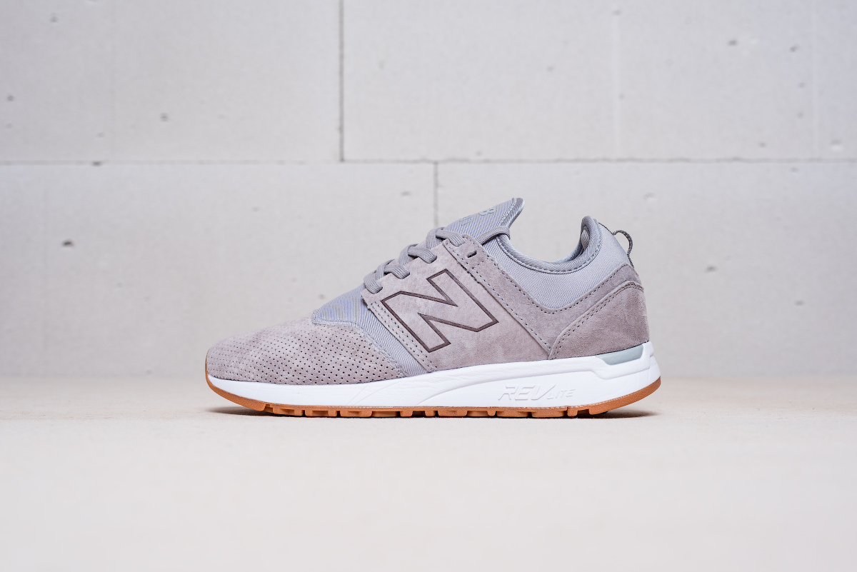 Кроссовки New Balance 247