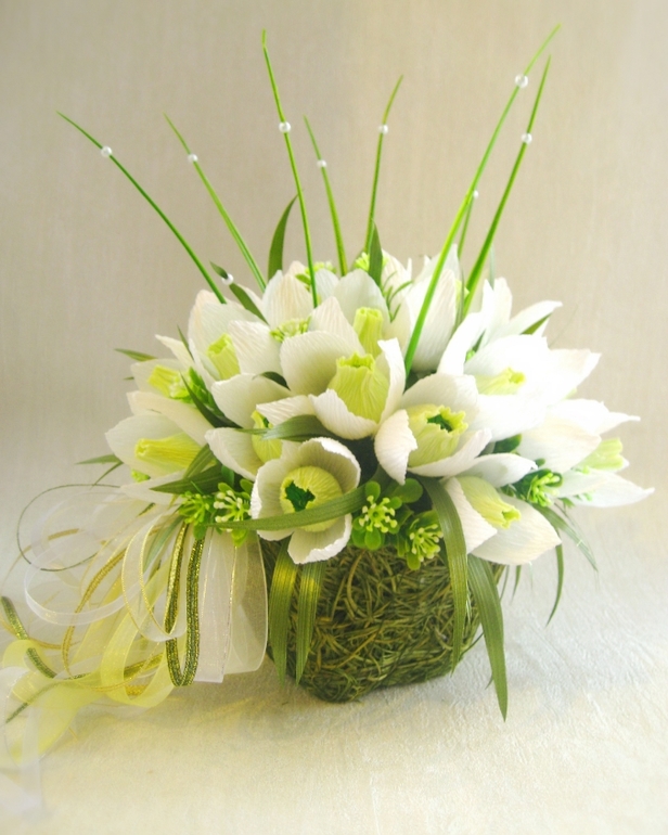 подснежники...