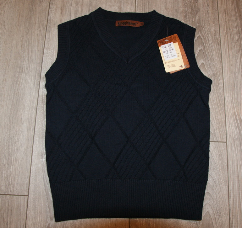 Продам на мальчика 6,7,8,9 лет . Очень много.