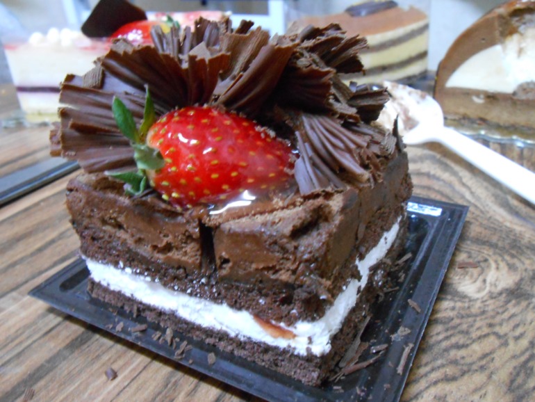 что вкусненького