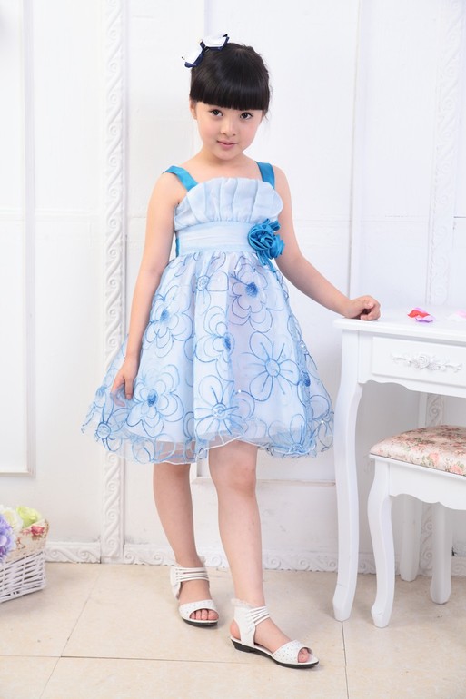 Нарядные платья по доступным ценам!