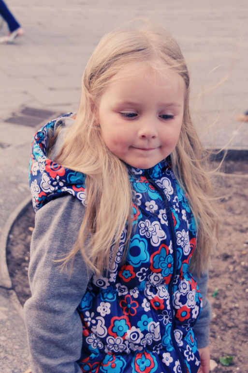 одняшка+ тройняшки - прогулочка по Красной площади