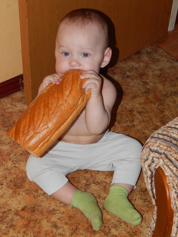 Костику 10 месяцев. Как меняются детки