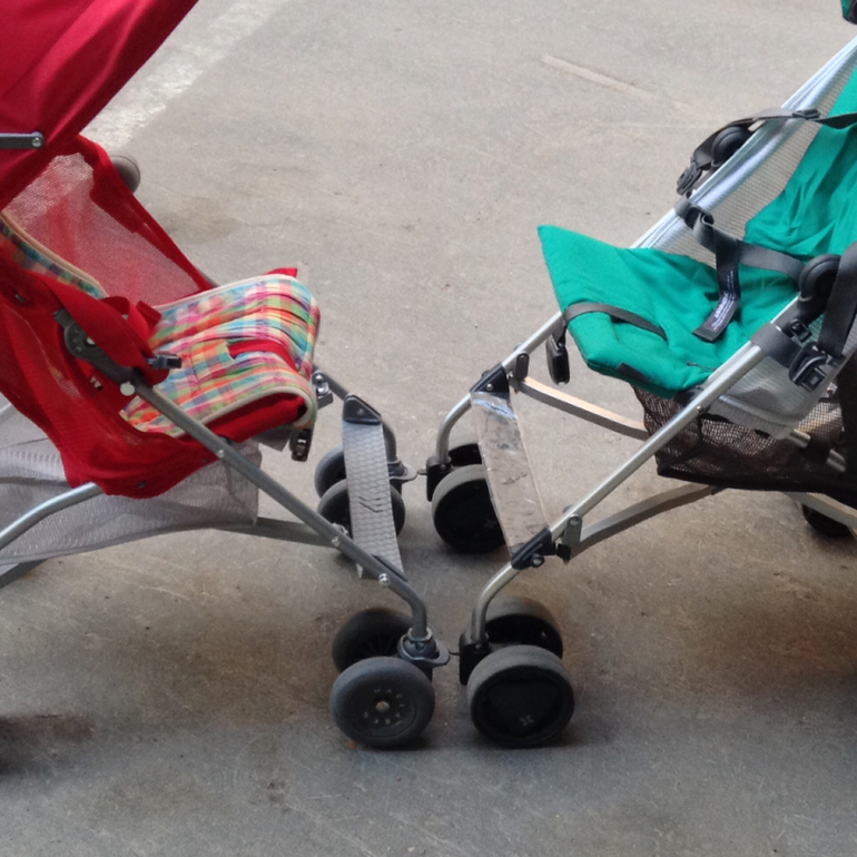 Сравнение  Двух  Малышек   Воло и лайт.