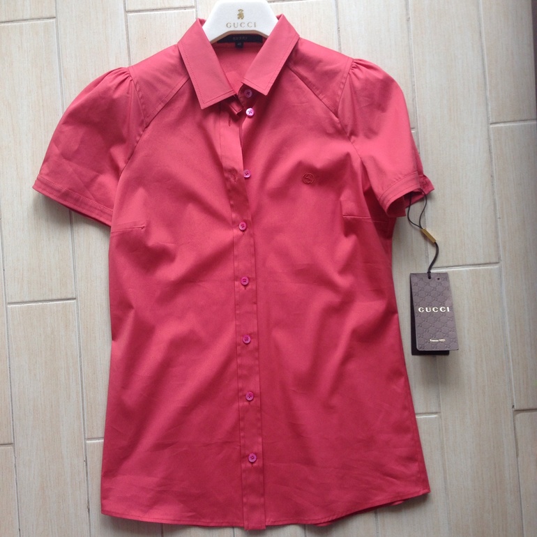 Gucci!!! Сорочка на 44-46 с эластаном! Идеально по фигурке!!! 4900 р