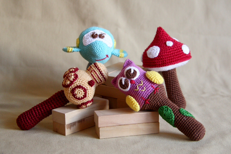 Связались еще 4 погремушки