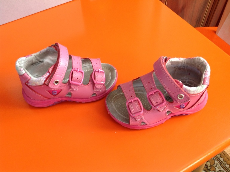 Обувь б/у на девочку весна-лето crocs, ortopedia, котофей, капика