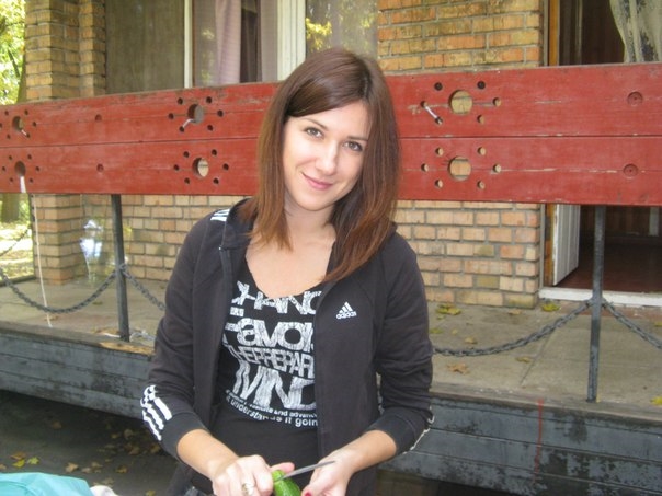 Как лучше? Длинные волосы или каре?