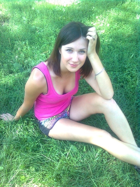 Как лучше? Длинные волосы или каре?