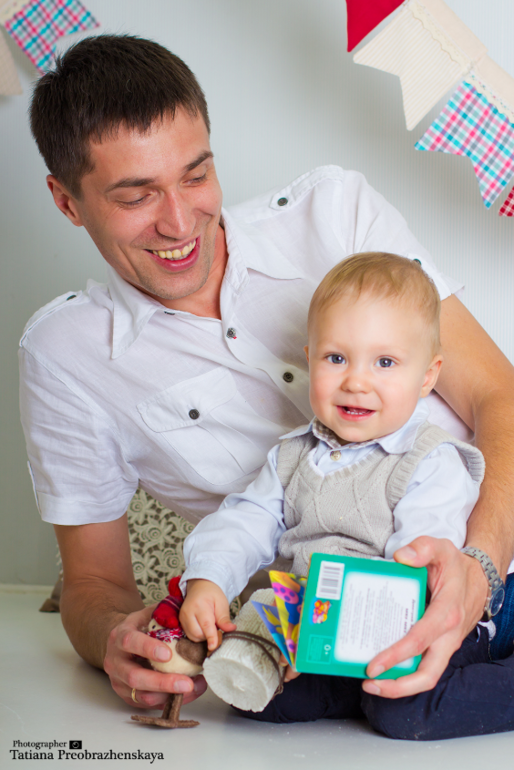 Мама, папа, я  счастливая семья