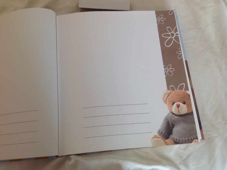 Фотоальбом розовый 600 руб и голубой 500 руб.