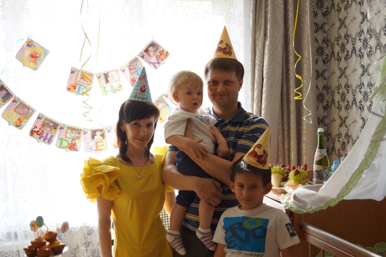 Владюшке 1 год!!!)