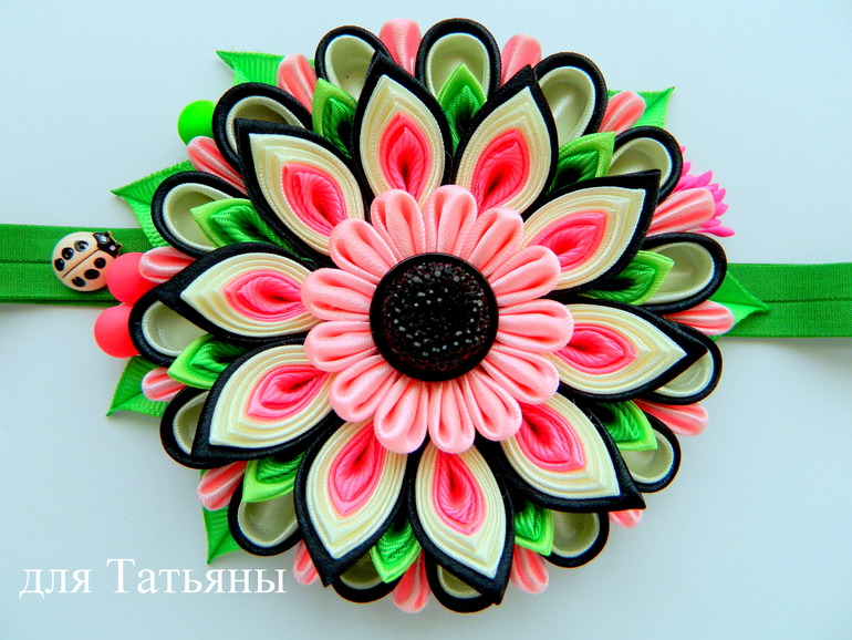 Мои любимые канзаши!