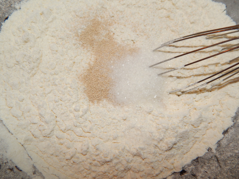 Хлеб в духовке и для мультиварки тоже)