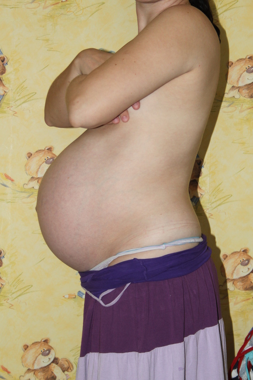 разве начал опускаться?