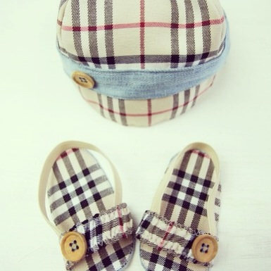 Сапожки на маленькие ножки))