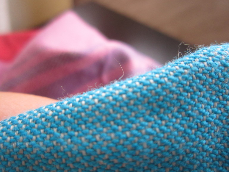 Little Frog - радужный лягушонок.