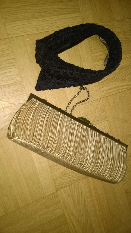 Бижутерия, аксессуары для волос, клатч. Регион