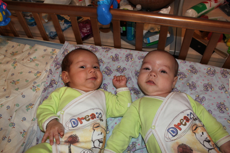 Знакомство =)))