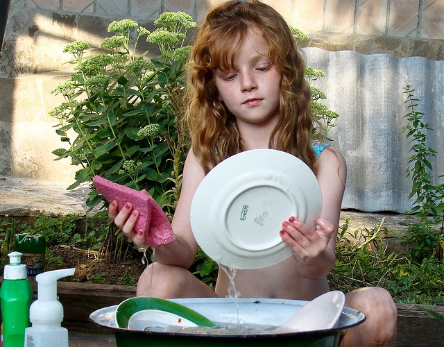 Бытовая химия и косметика для ребенка