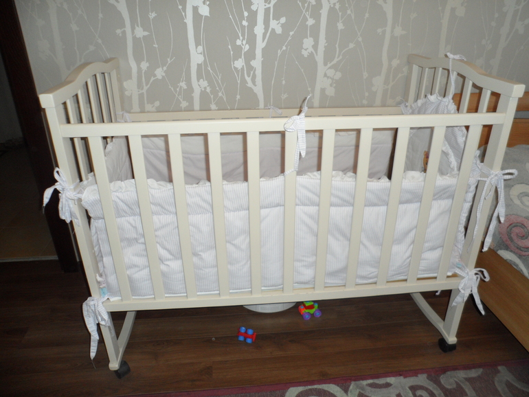 Кроватка+Матрас+Бортики за 1800 руб.