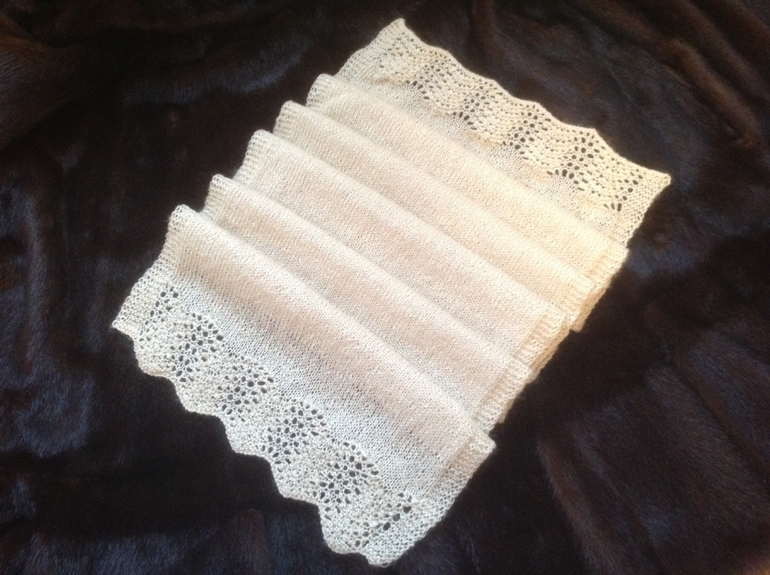 Палантин-шарф для сестры