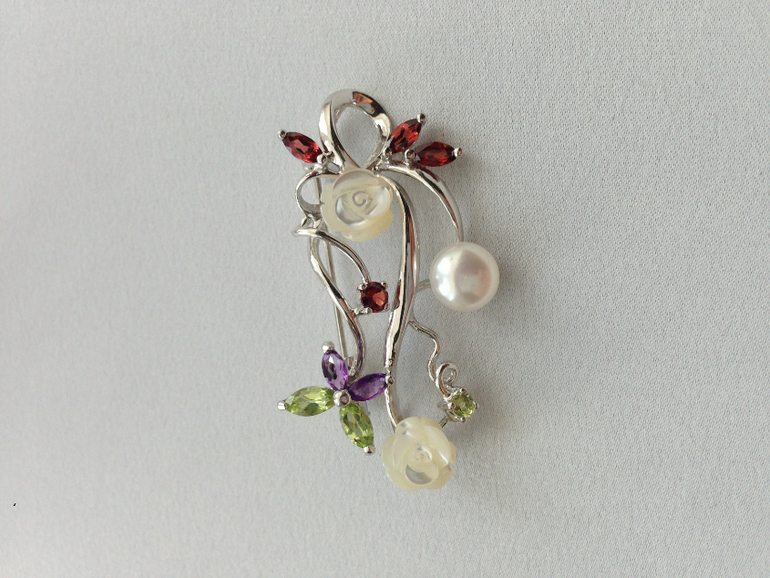 Украшения из серебра 925 пробы