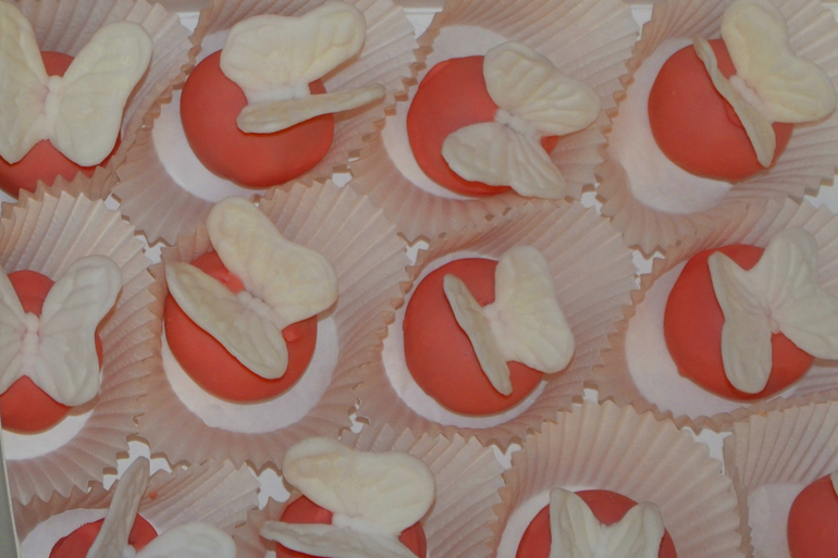 Мини кейк-боллы