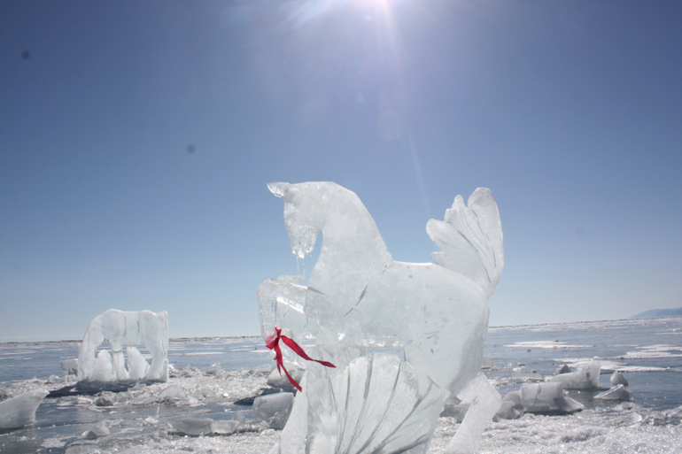 Табун ветров)) международный день ледяного молчания))