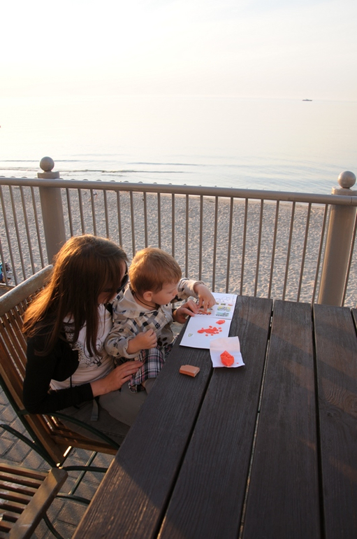 Светлогорск в мае с сыном год и 9 месяцев