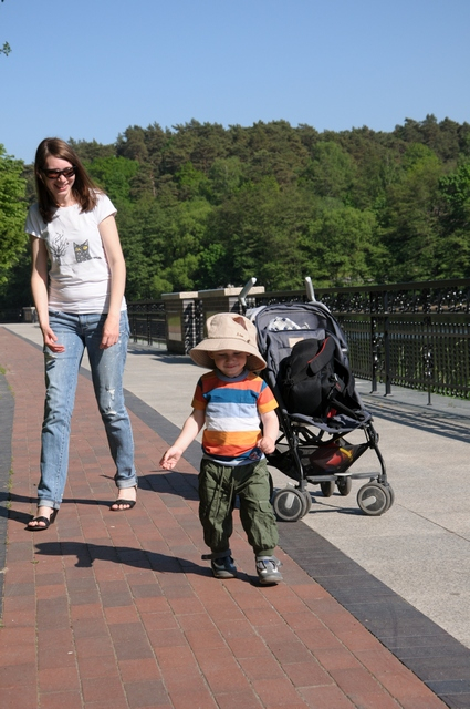 Светлогорск в мае с сыном год и 9 месяцев