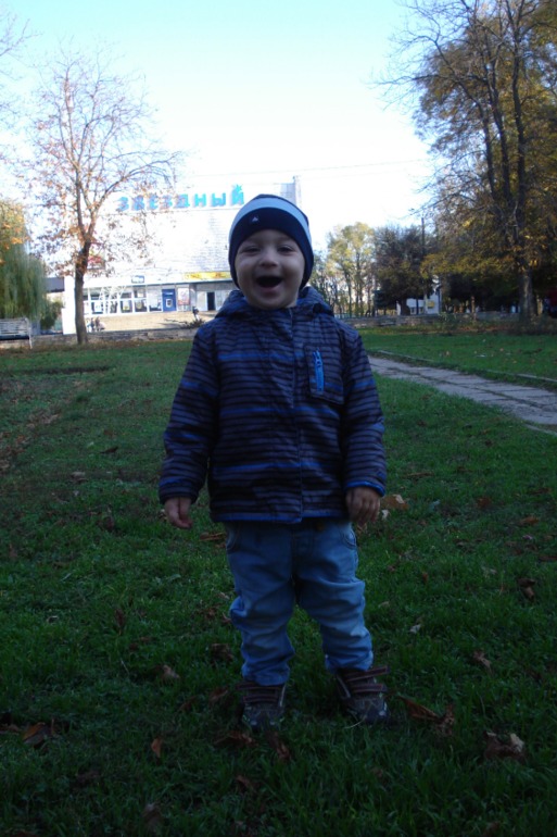 Гуляли,и первые пару фоток осенью)