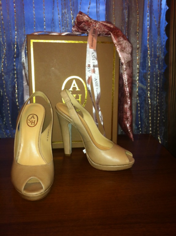 Продаю новые туфли ASH. 37 р-р, Москва.