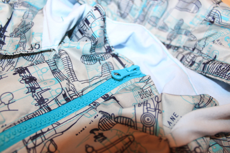 Сшила племяннику ветровку(много фото)