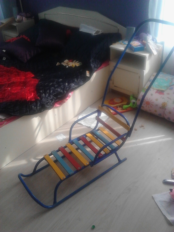 Отдам санки. Люберцы