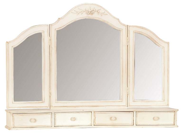 Зеркало-отличное украшение помещения