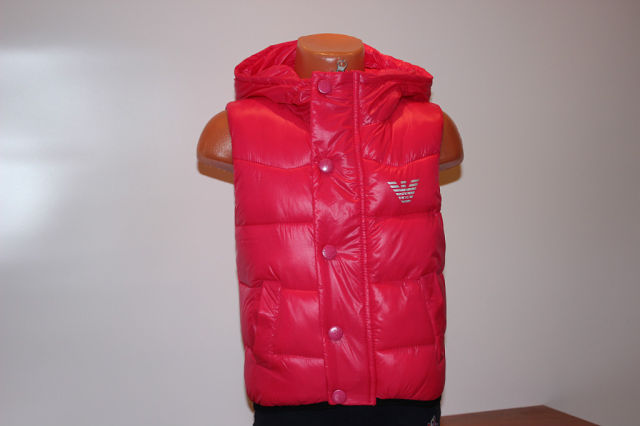 Модные жилетки для мальчиков и девочек Moncler, Armani,Kenzo, Ferrariот 750 руб.в наличии м.Новокосино