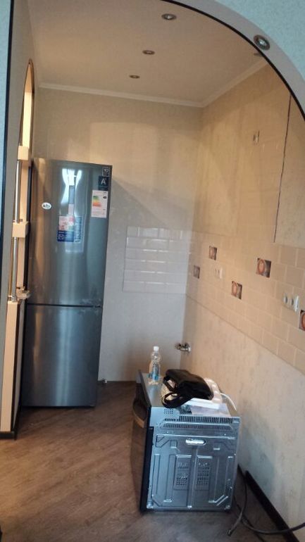 Из однушки сделали двушку)))