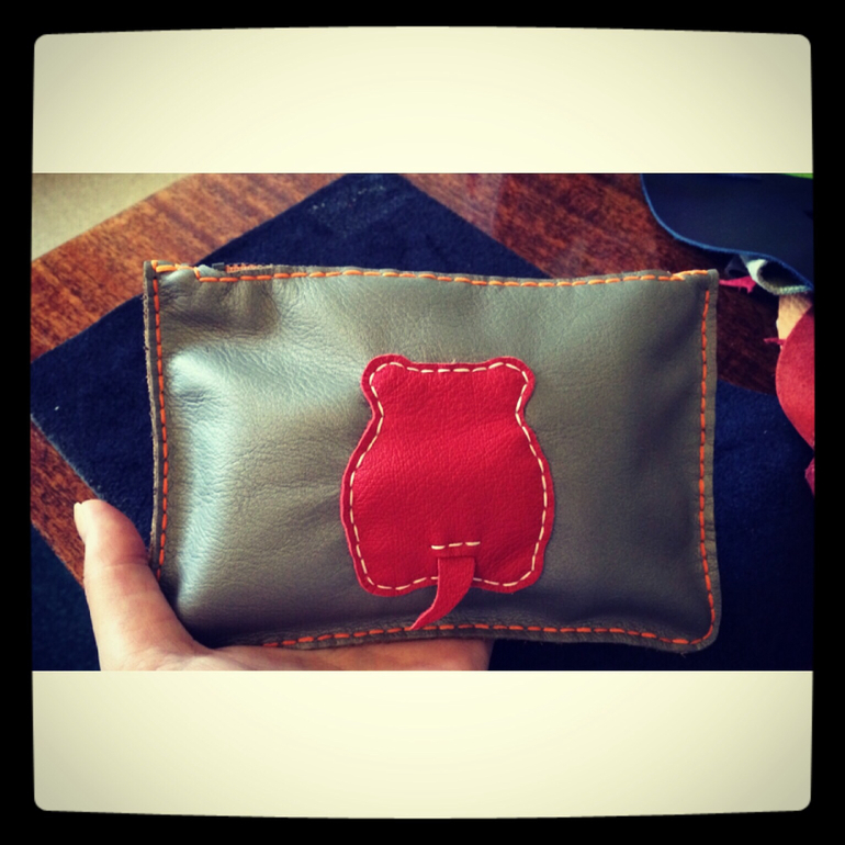 Кожаный двухцветный кошелек)