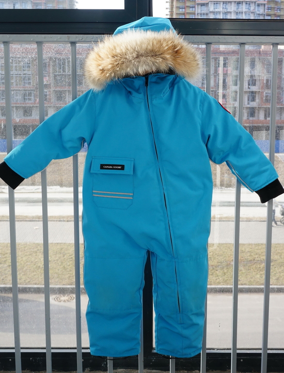 Комбинезон Canada Goose 98-104 см. Питер, почта