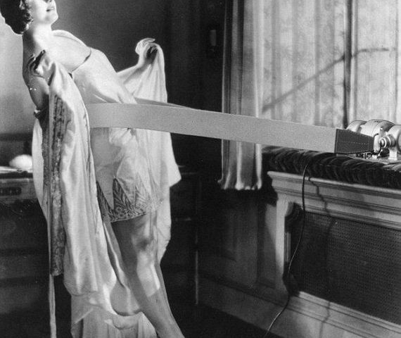 КОСМЕТОЛОГИЧЕСКИЕ ПРОЦЕДУРЫ В НАЧАЛЕ 20 ВЕКА. ЖЕСТЬ))))) часть 2