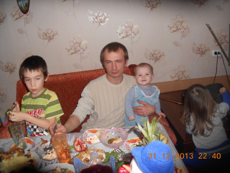 наш стол начала 2014 года