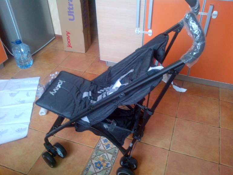 Все-таки купили Joovy Groove Ultralight