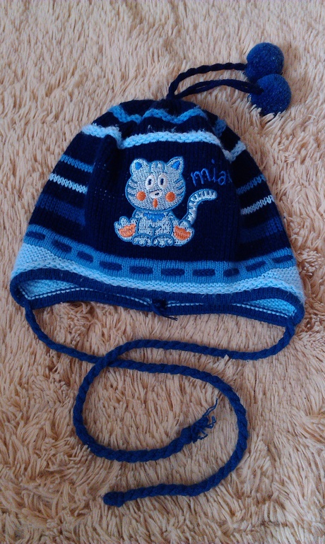 Шапочка б/у 44-48